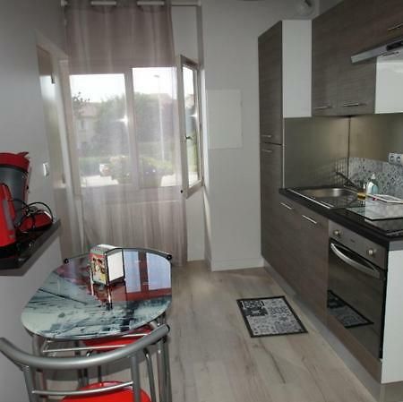 Studio 403 Apartament Oyonnax Zewnętrze zdjęcie